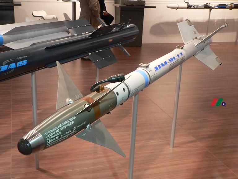 美国军事：雷神公司短程空对空导弹-AIM-9响尾蛇导弹