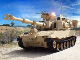 美制155毫米口径自行榴弹炮装甲车:M109自走炮 M109 Howitzer