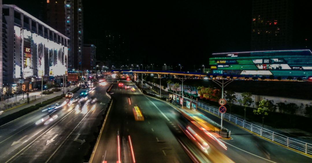 赵戈: 2018,香港教育股沉浮录-图片1
