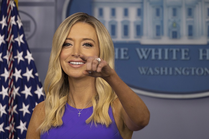 美貌与智慧并重：白宫发言人 凯莱·麦肯阿尼 (Kayleigh McEnany)-图片4