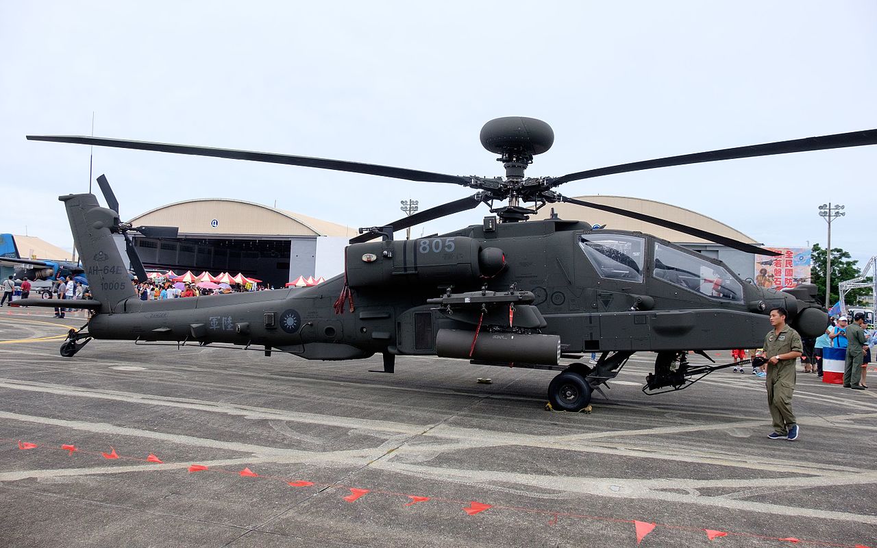 全球排名第一武装直升机：AH-64阿帕奇直升机 AH-64 Apache
