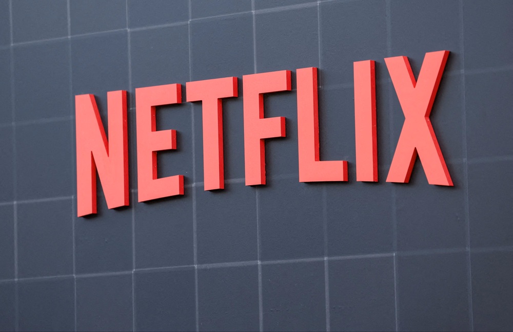 Netflix 1拆10重磅来袭：市盈率47倍仍被看好？增长、广告与利润率三重动力给出答案